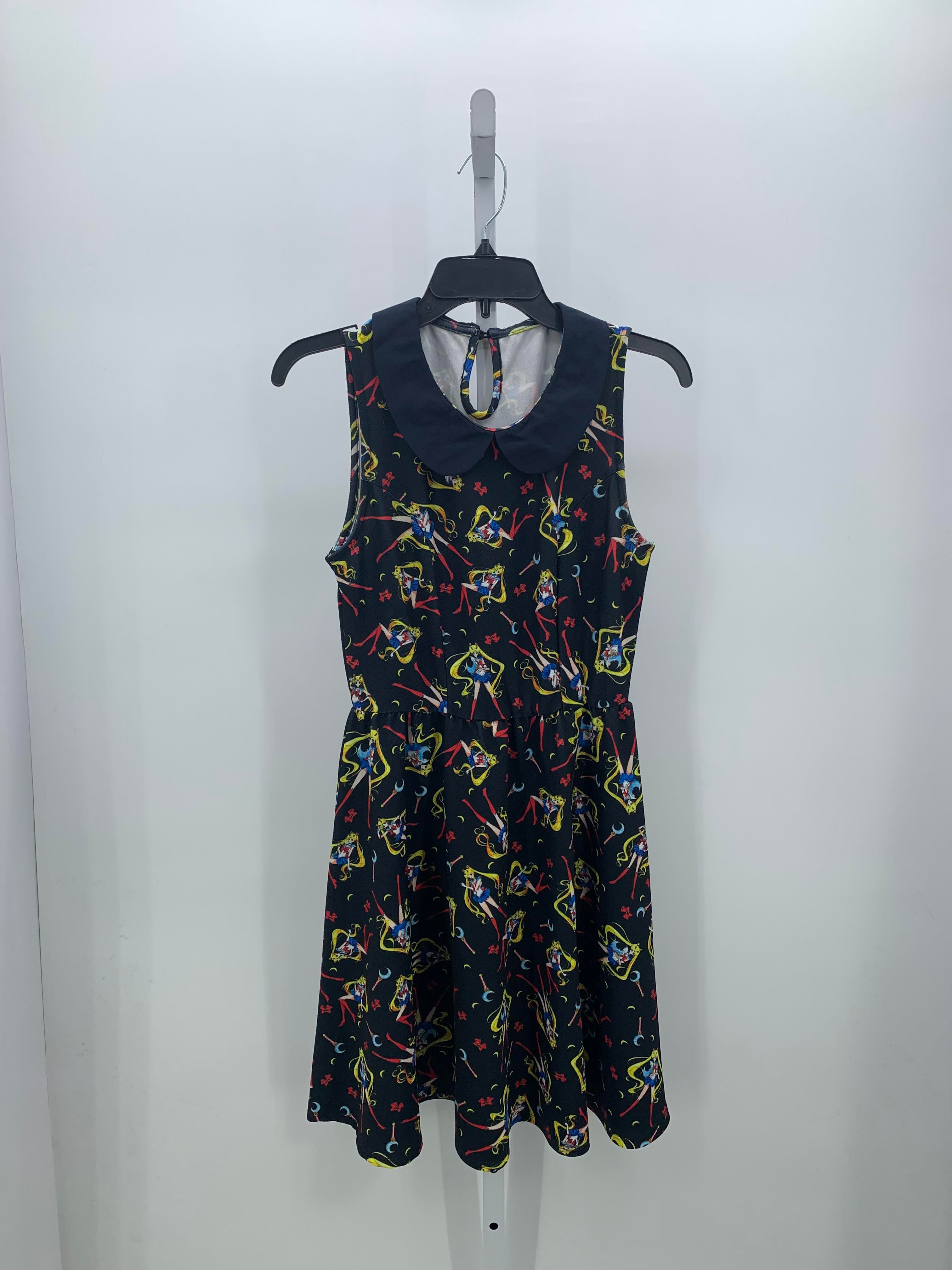 Size Small Juniors Sleeveless Dress
