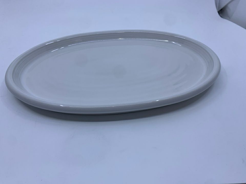 CREAM OVAL FARMHOUSE SANDWICH PLATE.