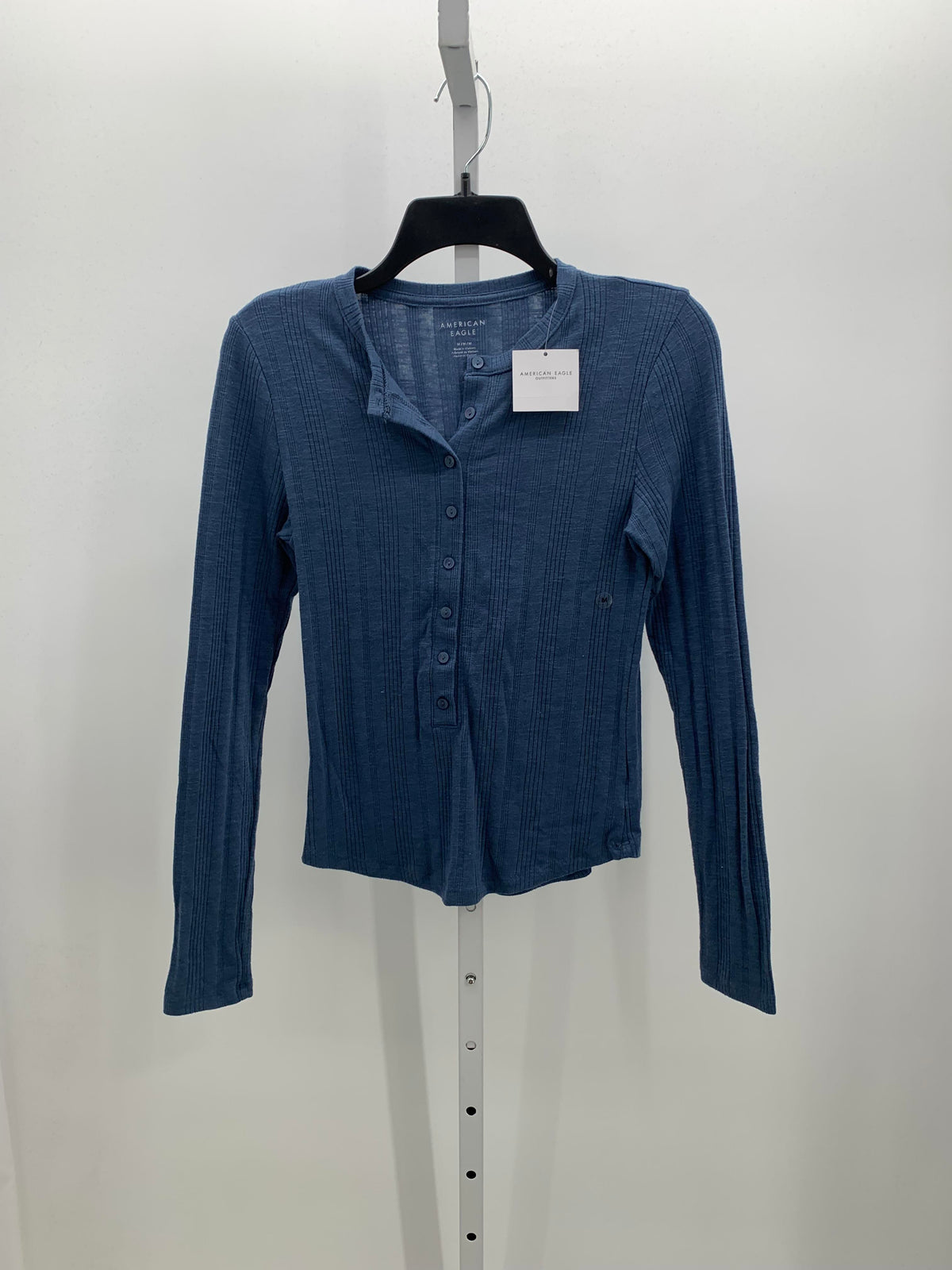 American Eagle Size Medium Juniors Long Sleeve Shirt