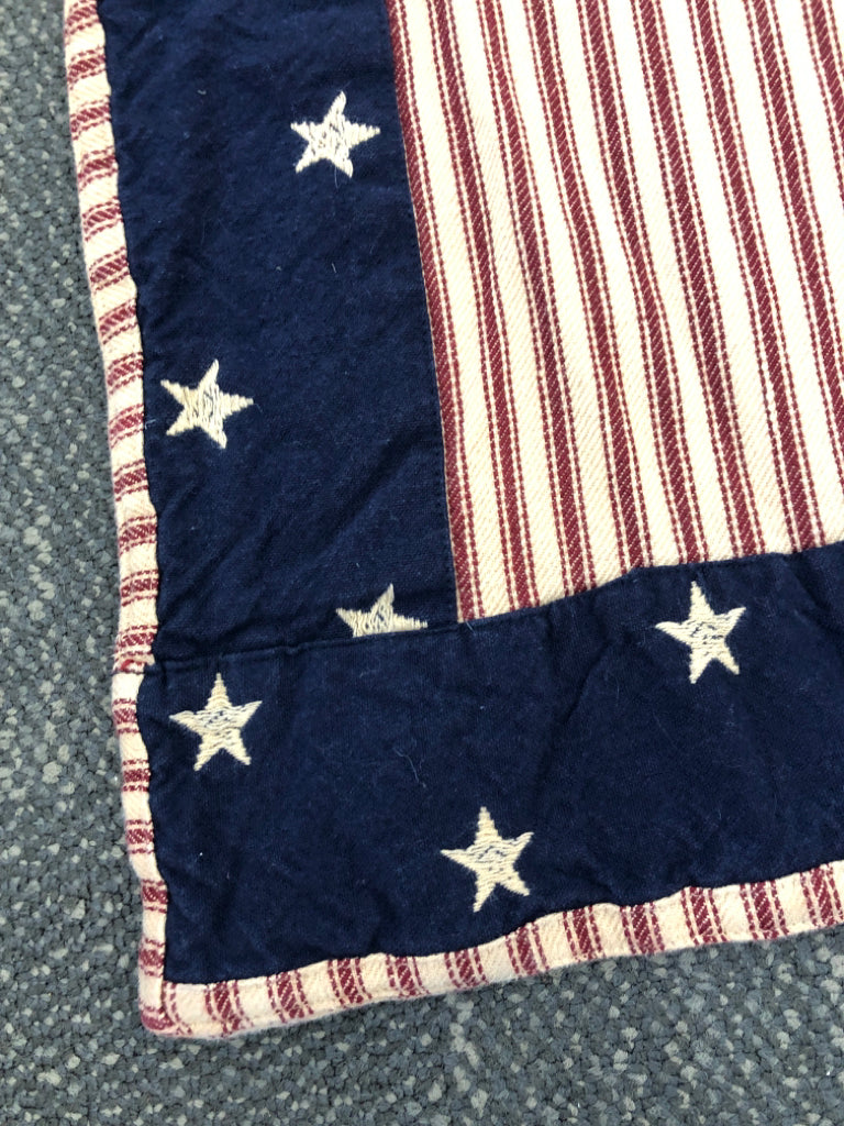 PRIMITIVE PARK DESIGNS AMERICAN FLAG TABLECLOTH.