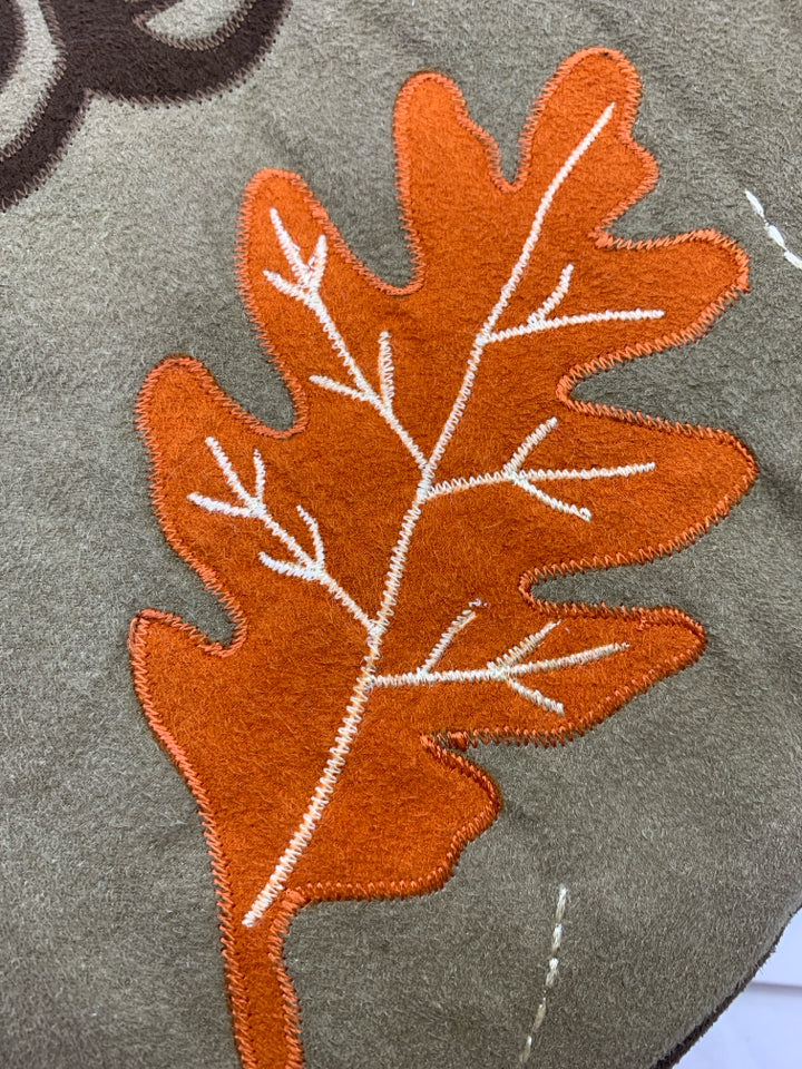 AUTUMN GREETINGS PILLOW W/ LEAVES.