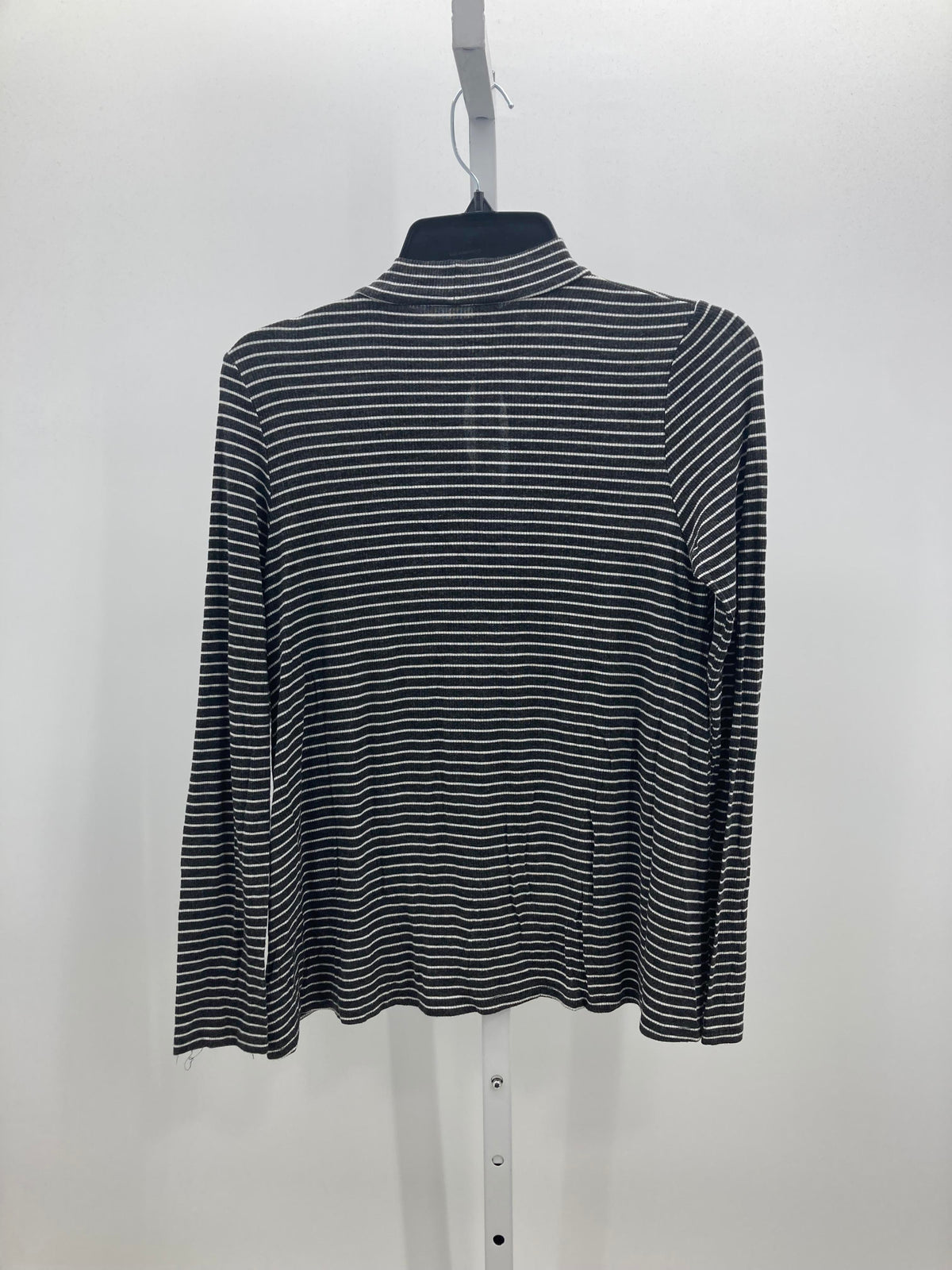 American Eagle Size Medium Juniors Long Sleeve Shirt