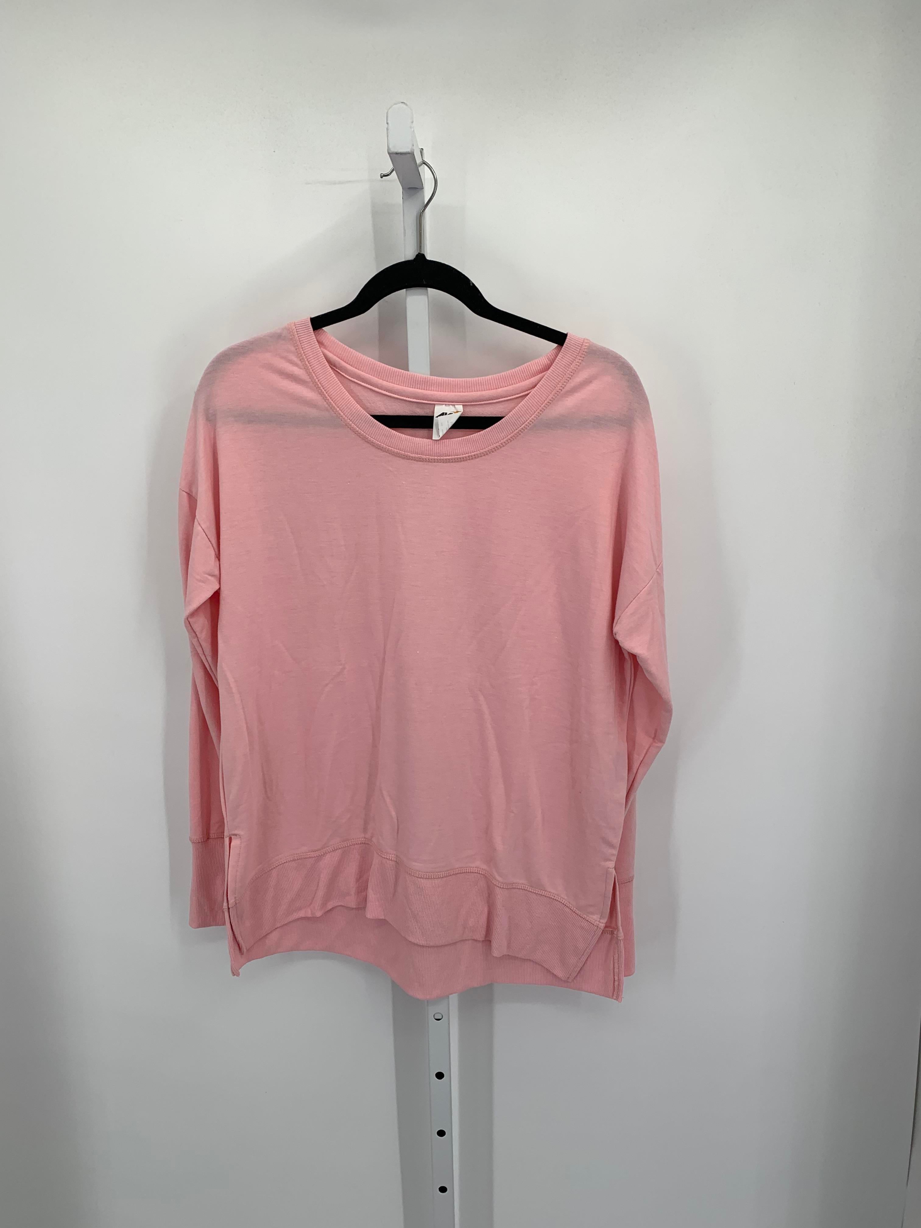 Avia Size Medium Misses Long Sleeve Shirt