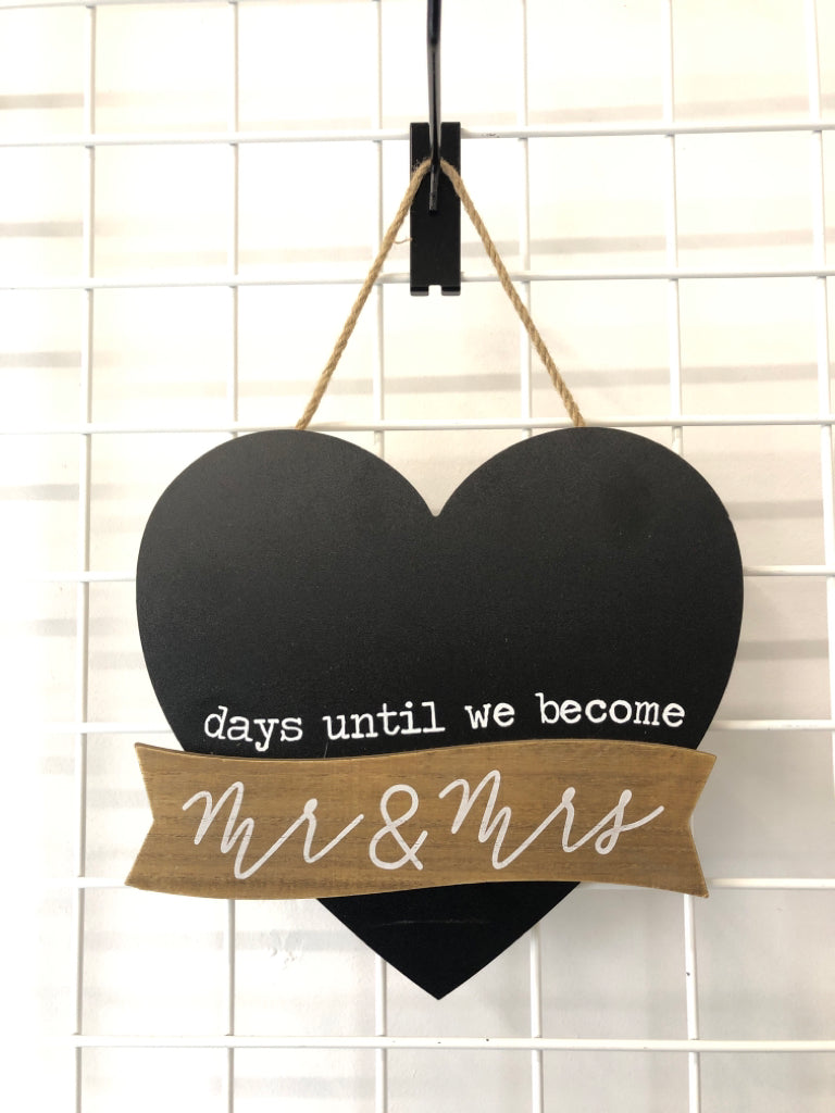 DAYS UNTIL HEART WALL HANGING.