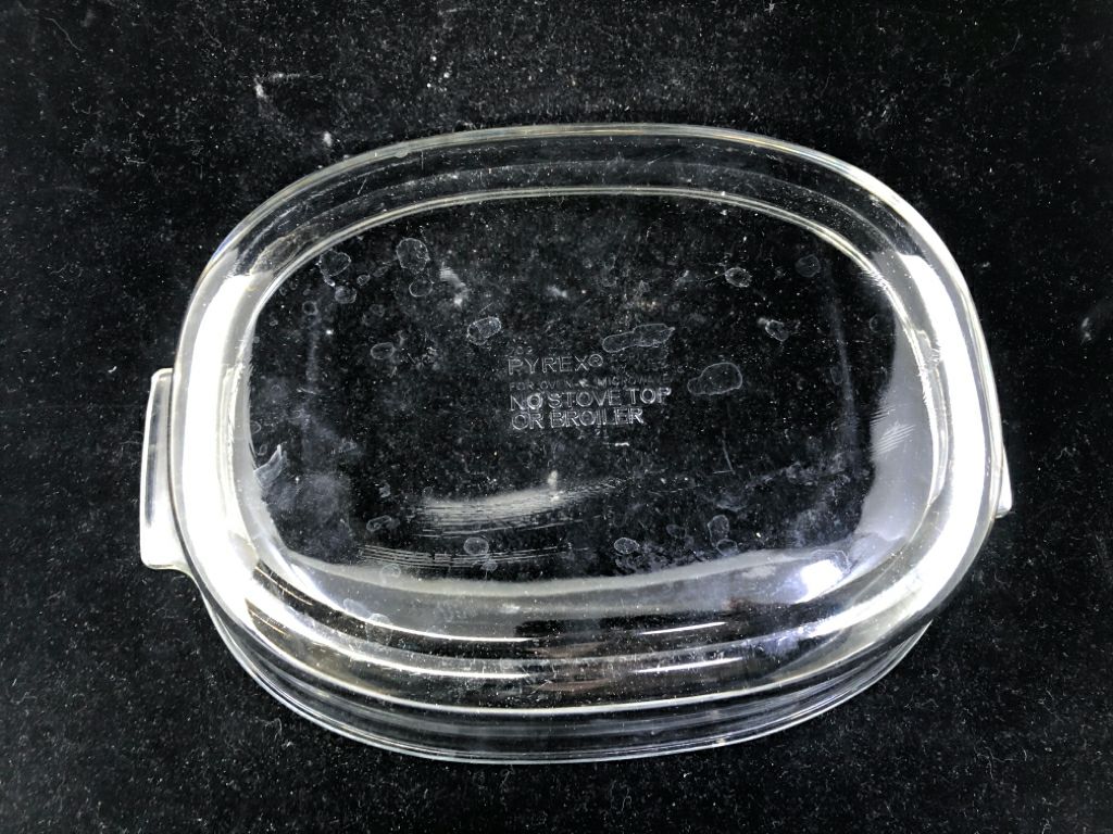 PYREX BAKING DISH.