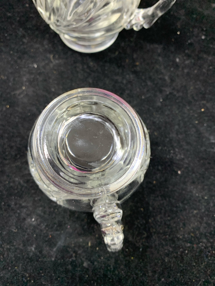 VTG CARVED VINES SUGAR AND CREAMER.