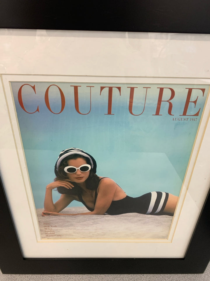 BATHING SUIT COUTURE PRINT IN BLACK FRAME.