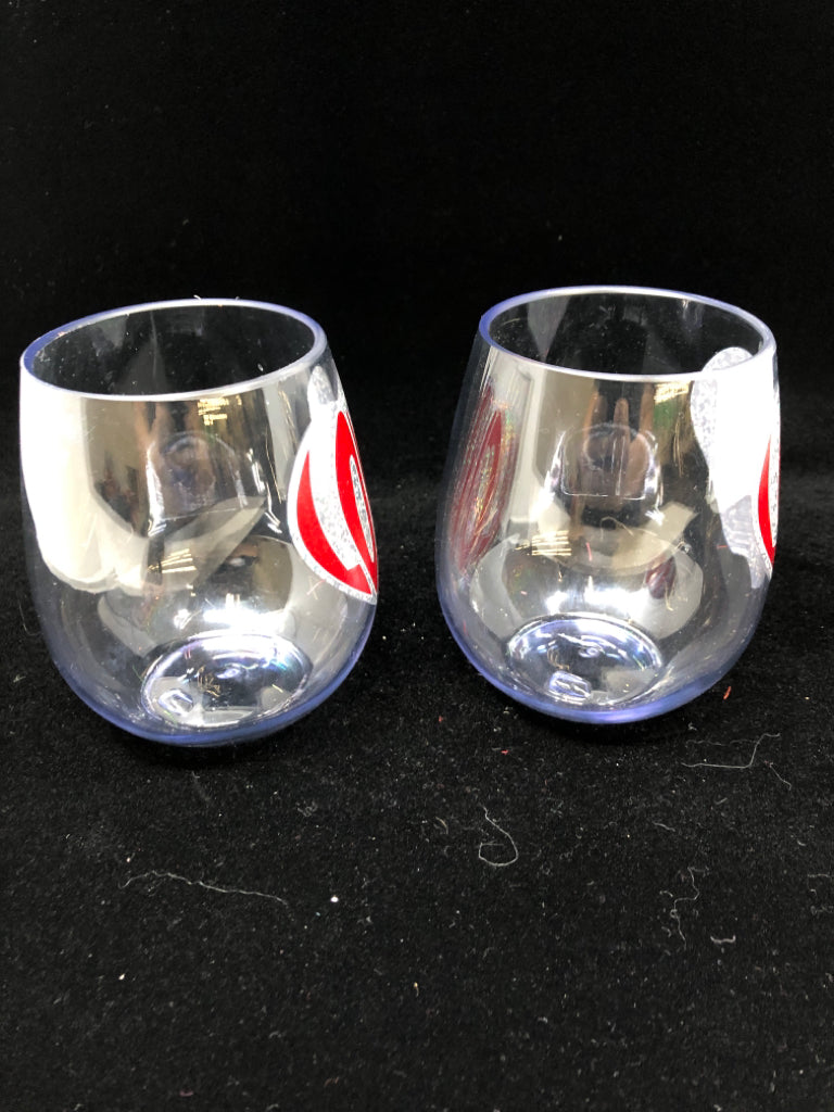 2 PLASTIC STEMLESS WINE TUMBLERS "LOVE".