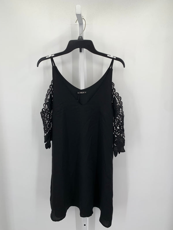 Size Medium Misses Short Sleeve Dress