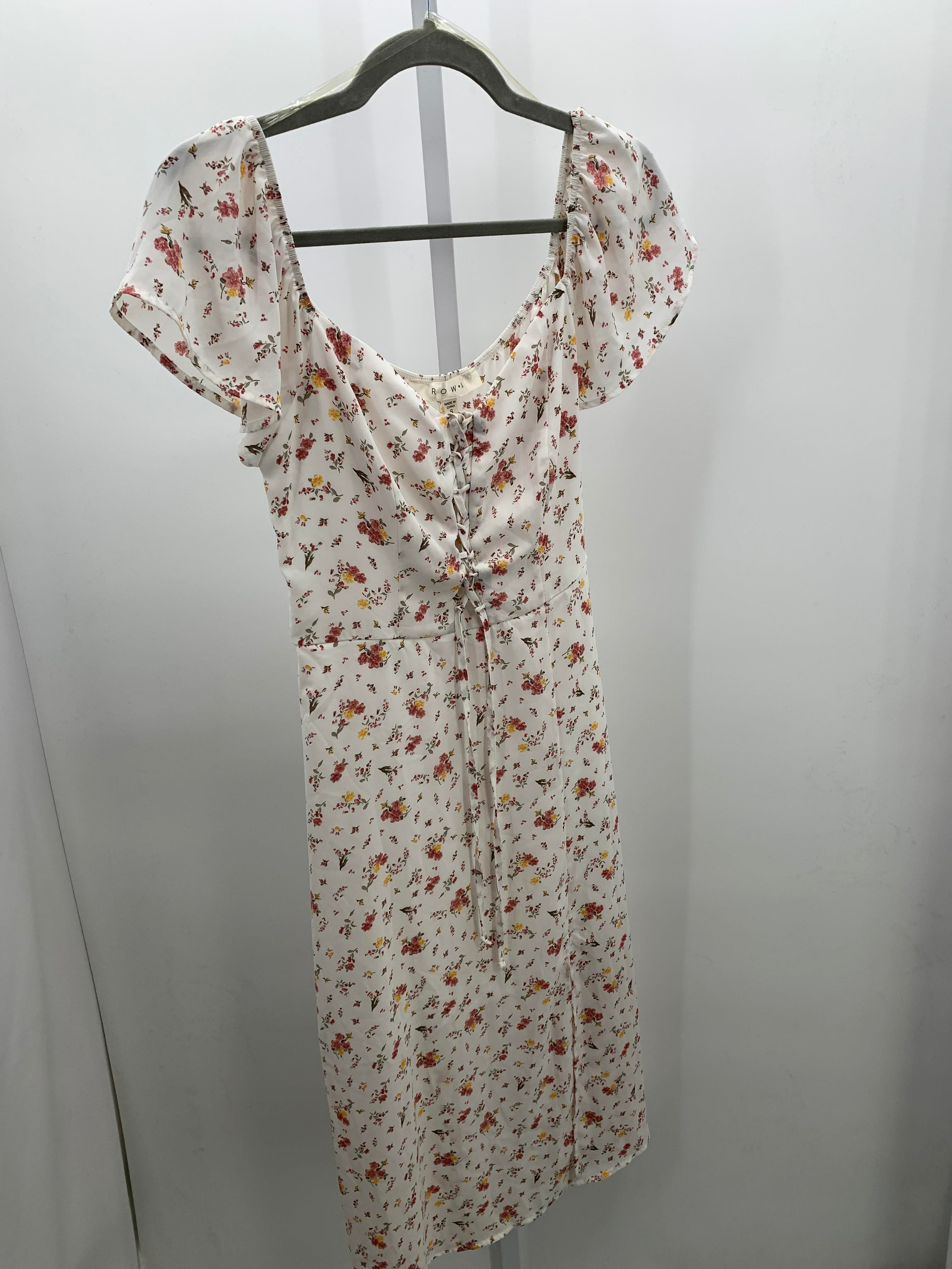 Size Small Juniors Short Sleeve Dress