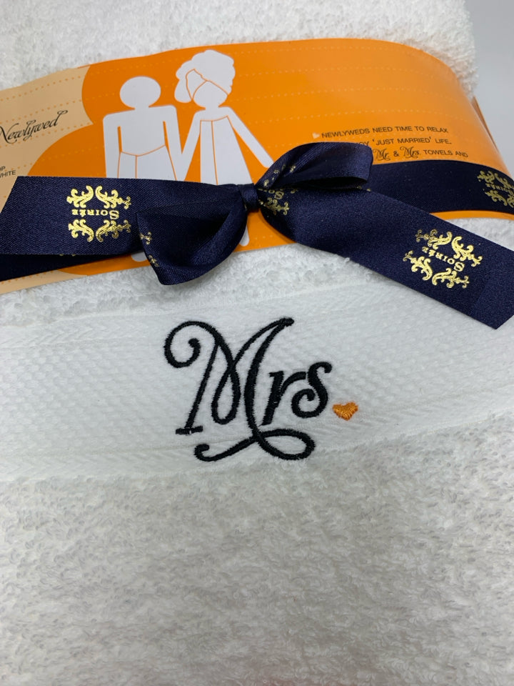 2 PC MR & MRS COTTON EMBROIDERED TOWELS NIP.