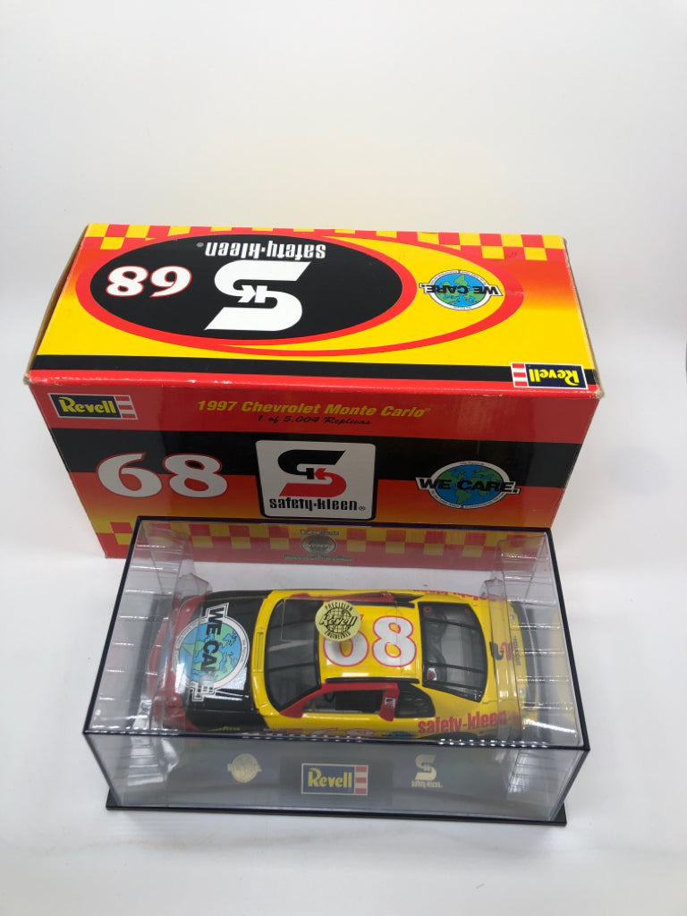 NIB SAFETY KLEEN 68 FORMULA 1 CAR CAST METAL MODEL