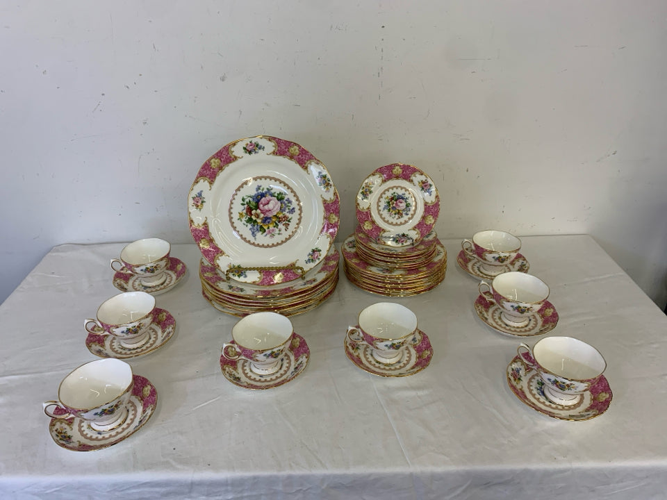 LADY CARLYLE 40 PC DISH SET SVC 8.