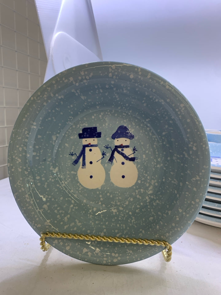 32 PC BLUE SNOWMAN DINNER SET- SVC 8.