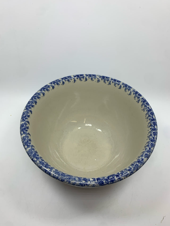 BLUE SPECKLED CERAMIC MIXING BOWL.