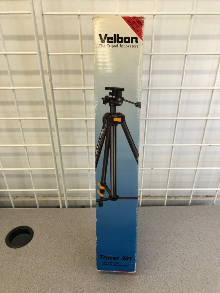 NIB VELBON TRACER 301 TRIPOD.