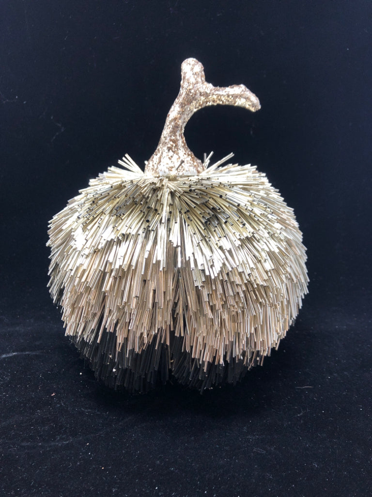 SPIKEY SILVER PUMPKIN.