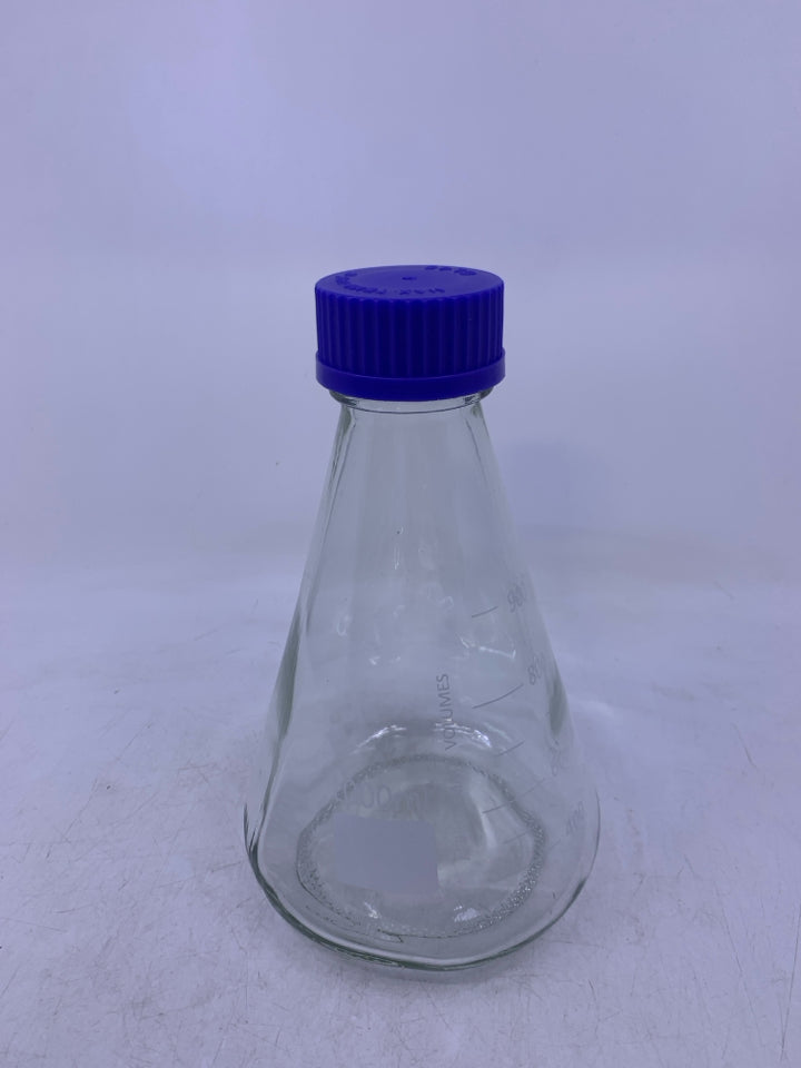 GLASS BEAKER W/ BLUE LID.