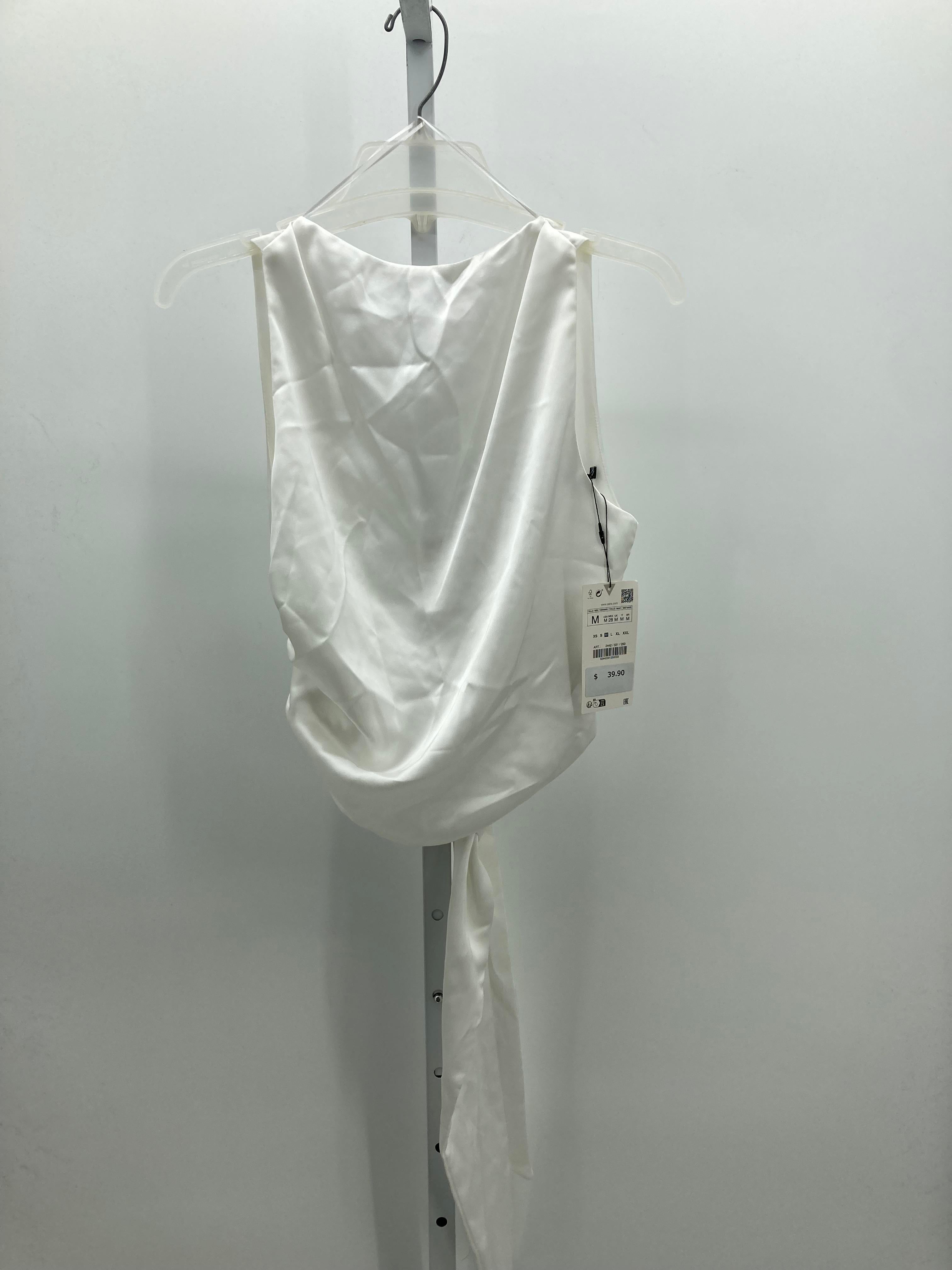Zara Size Medium Juniors Sleeveless Shirt