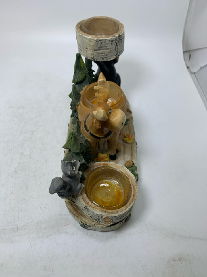3 SLOT MOUNTAIN CABIN ANIMALS RESIN TEALIGHT HOLDER.