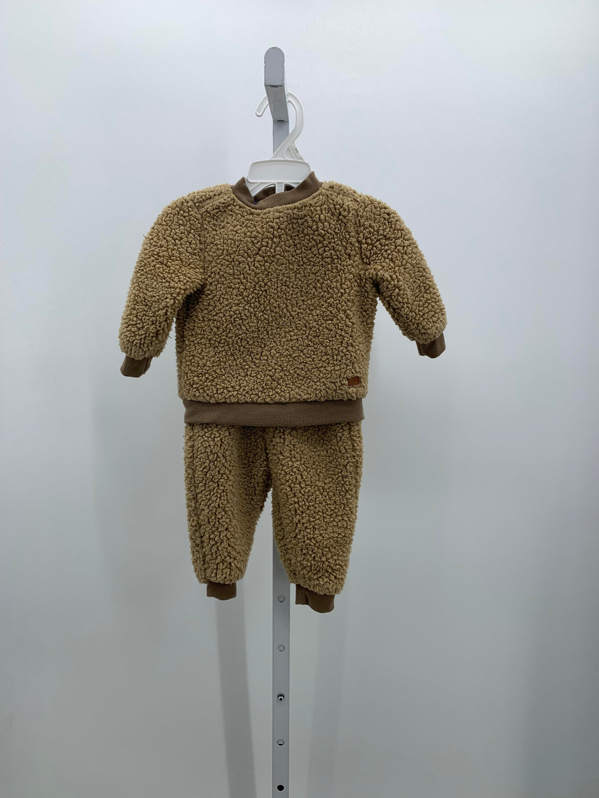 SHERPA SHIRT AND PANTS