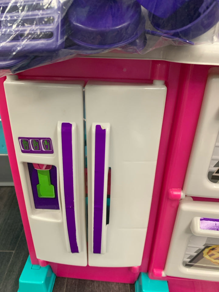 Play Kitchen with 11 Piece Accessory Play Set - Pink