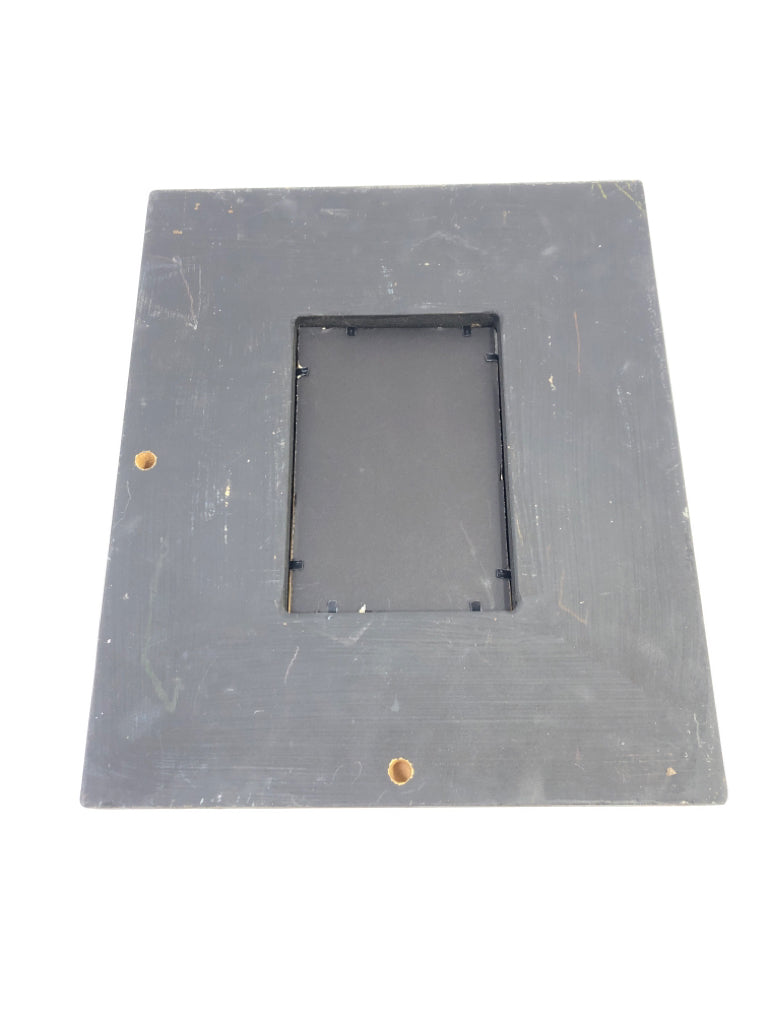 IF YOU HANGOUT W/ CHICKENS-FRAMED SIGN.