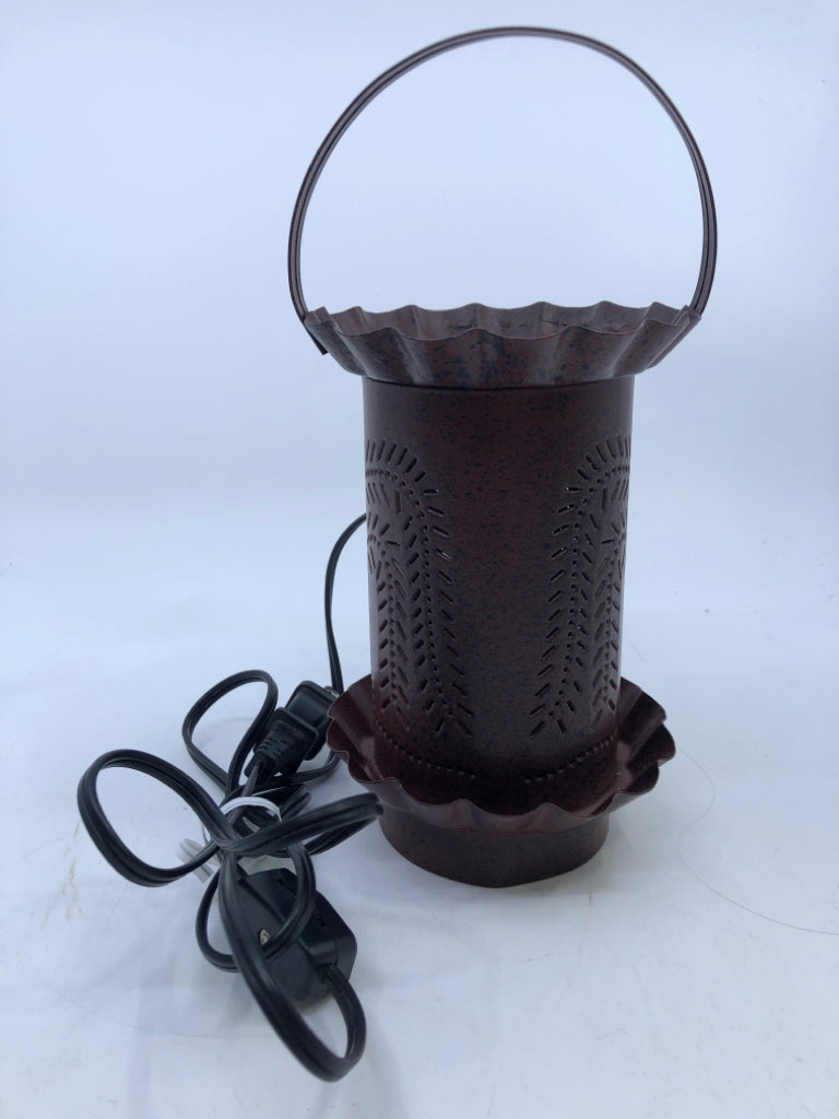 2PC RED PRIMITIVE TART WARMER LAMP.