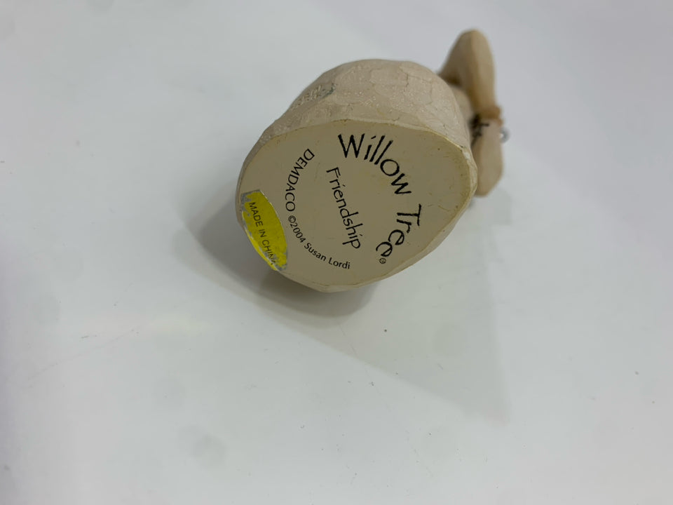 WILLOW TREE FRIENDSHIP FIGURINE.