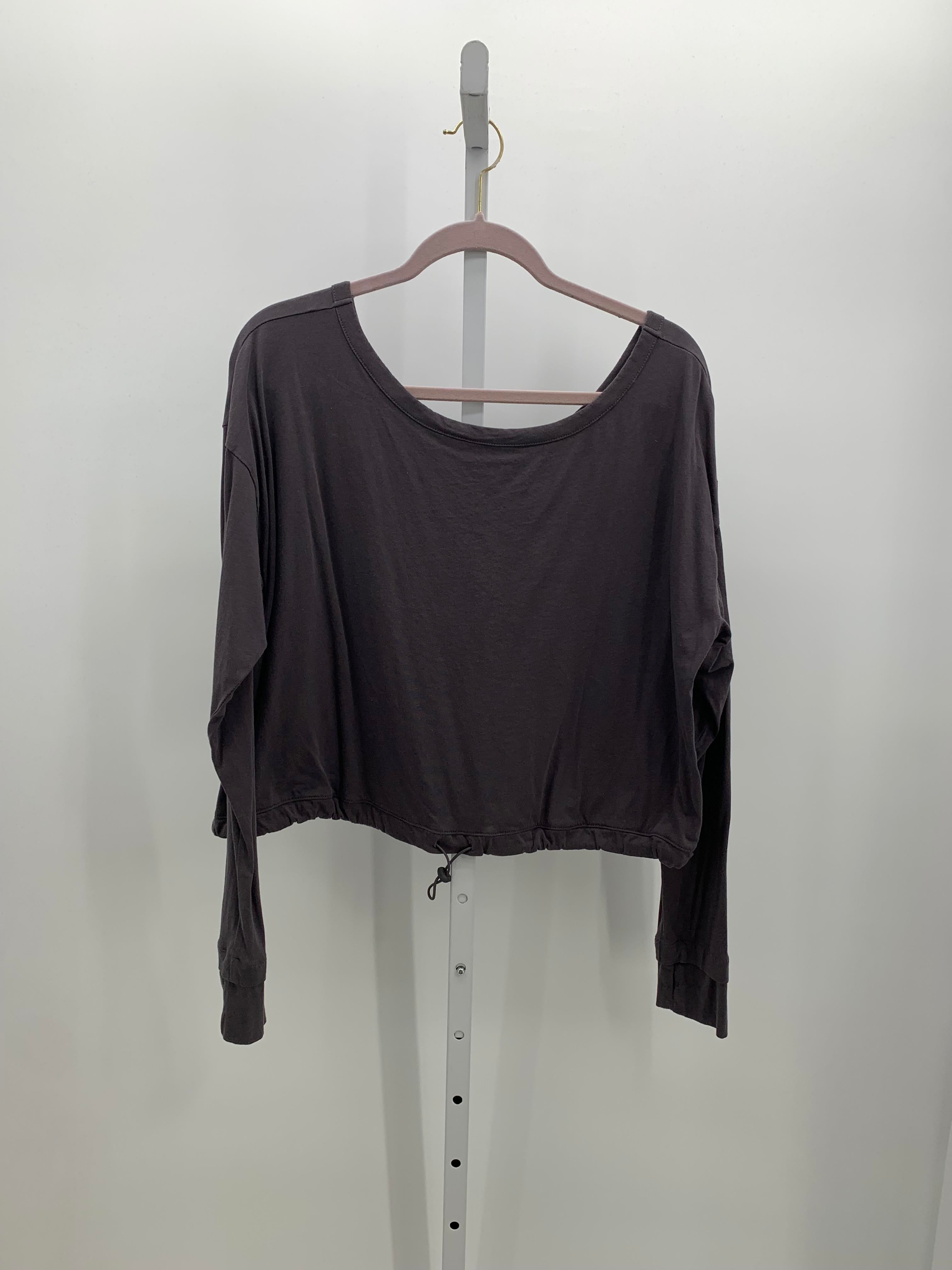 Size Extra Large Misses Long Sleeve Shirt