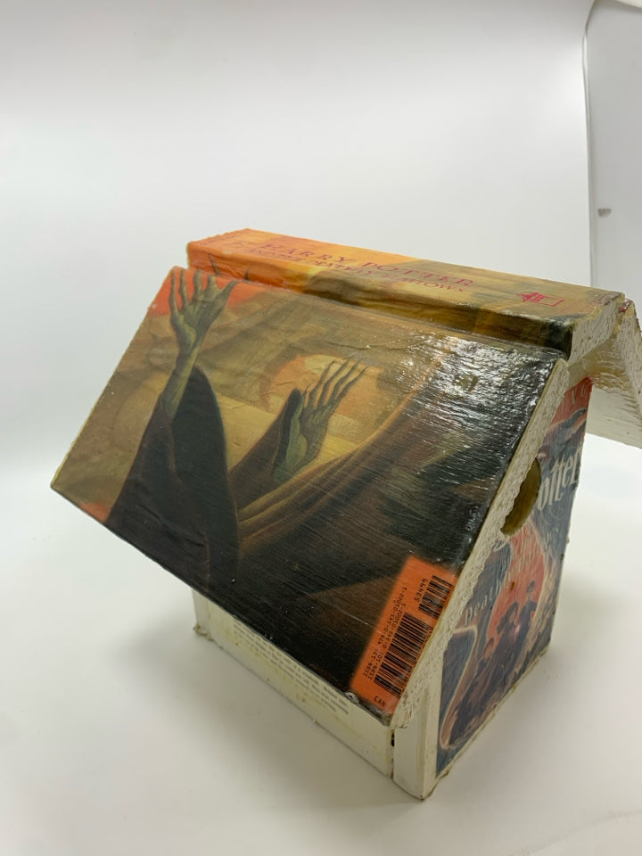 HARRY POTTER BOOK BIRD HOUSE.