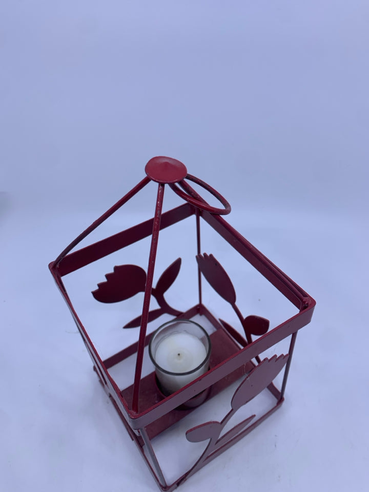 RED METAL TULIPS CANDLE HOLDER.