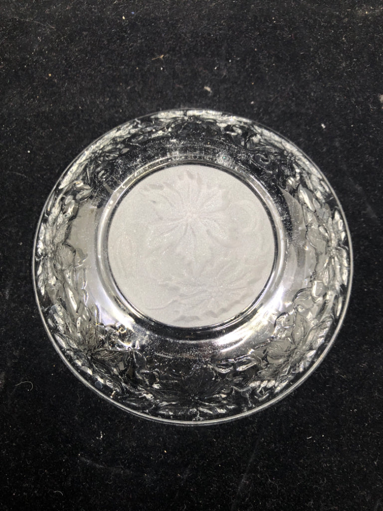 SMALL PRINCESS HOUSE FANTASIA POINSETTIA PATTERN BOWL.