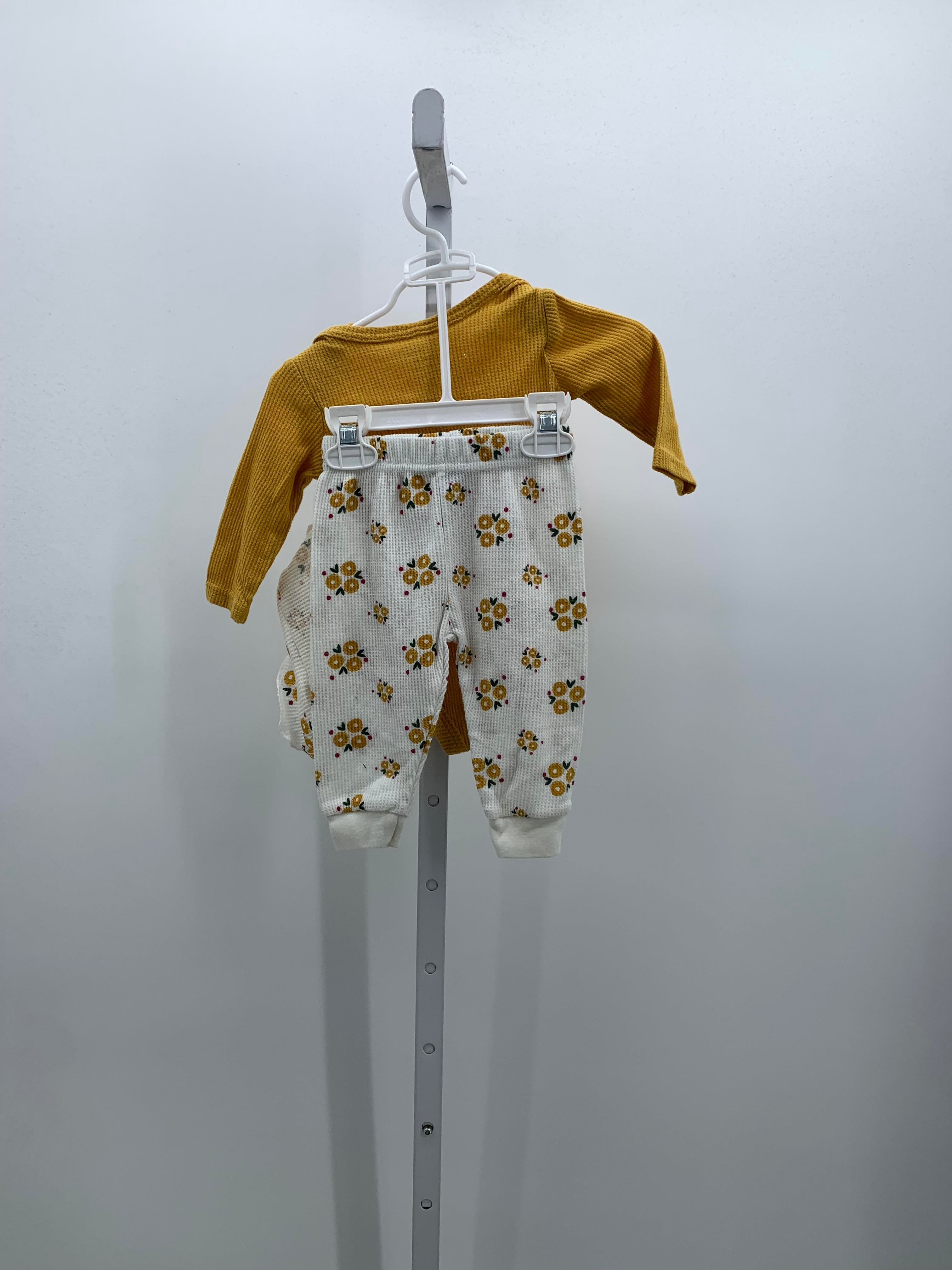 Chick Pea Size 3-6 Months Girls 2 Pieces