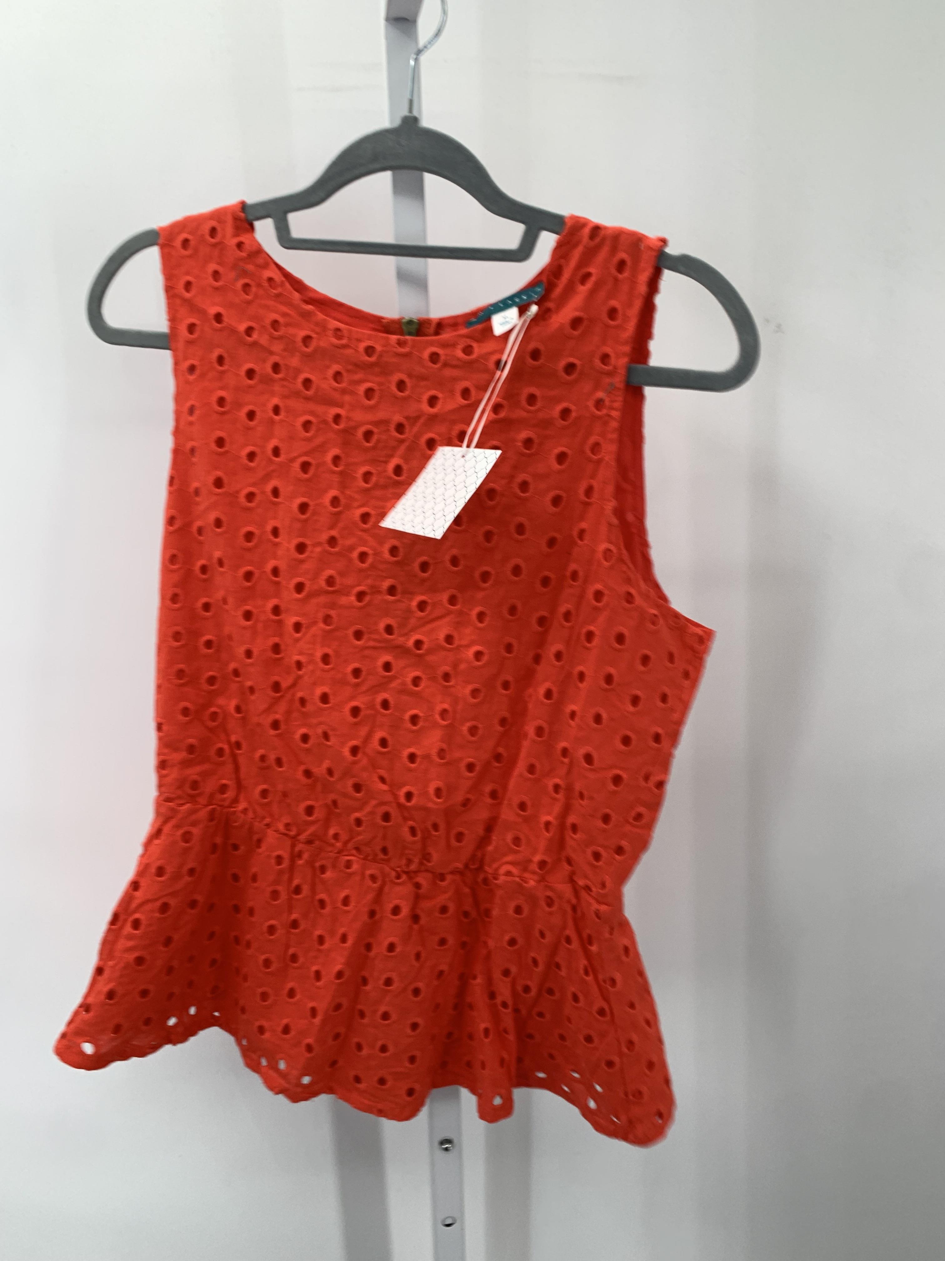 Size Medium Misses Sleeveless Shirt