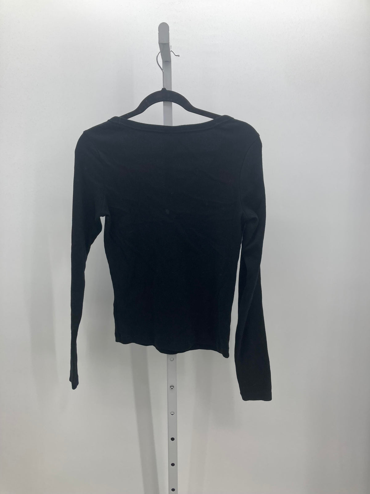 Universal Thread Size Medium Misses Long Sleeve Shirt