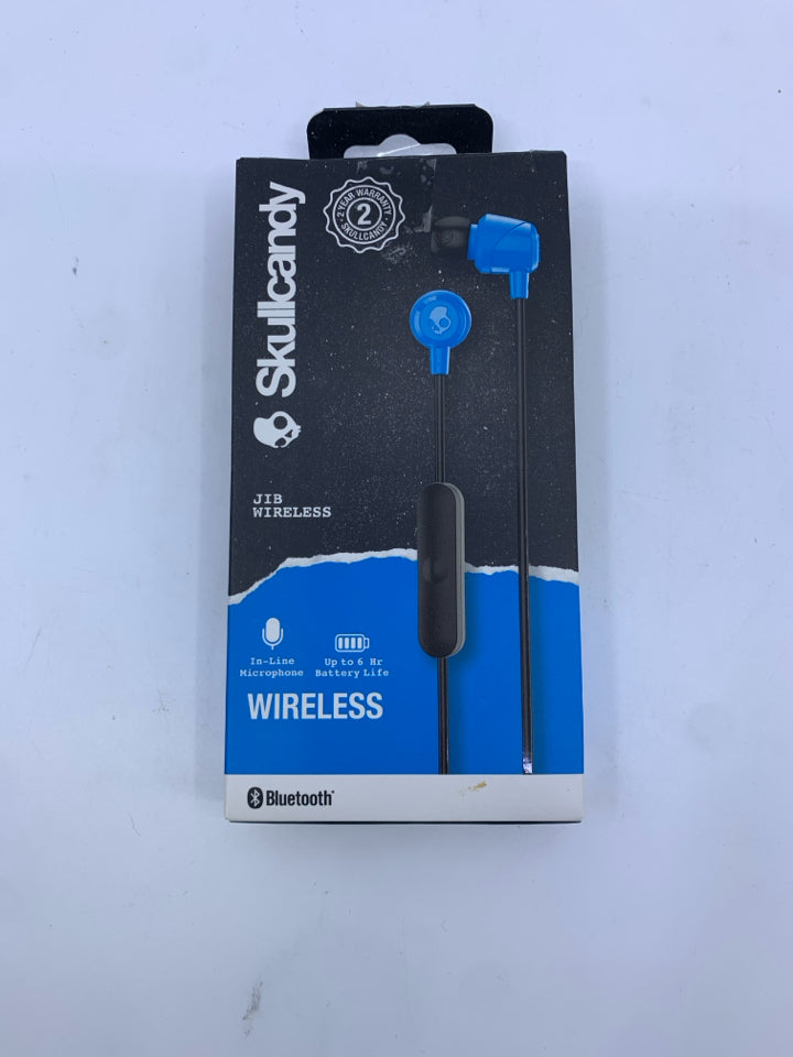 NIP SKULLCANDY WIRELESS EARBUDS.