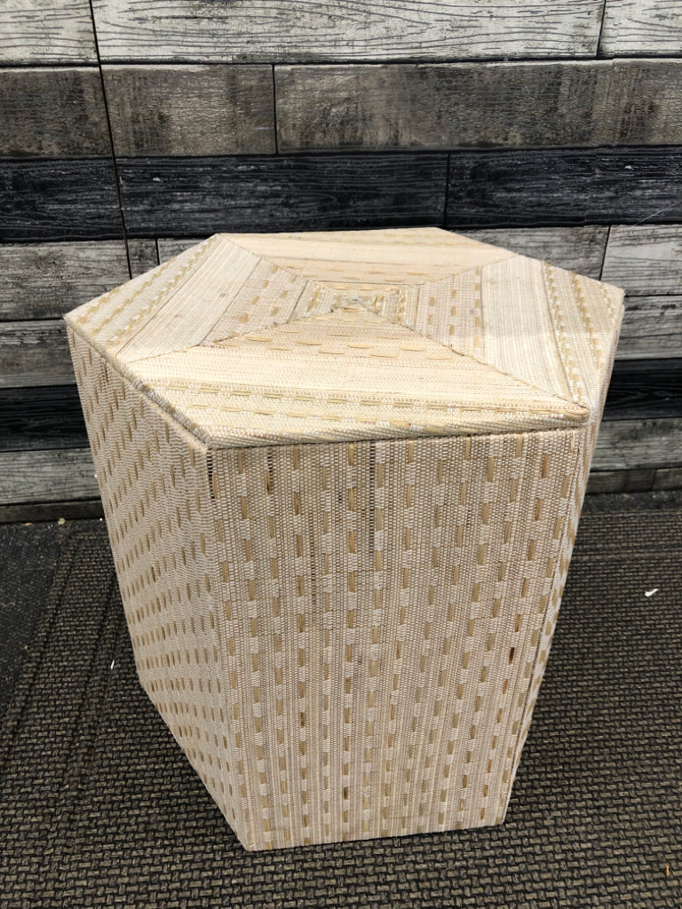HEXAGONAL WOVEN TEXTURED ACCENT TABLE W/ STORAGE.