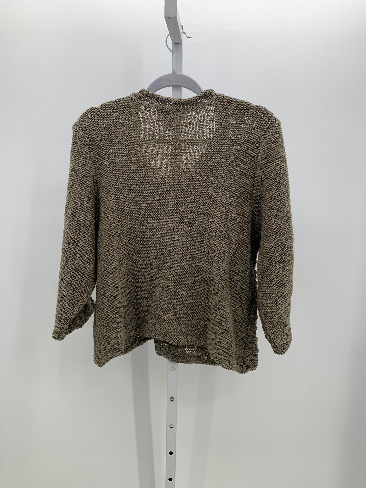 Size Extra Large Misses 3/4 Sleeve Shirt