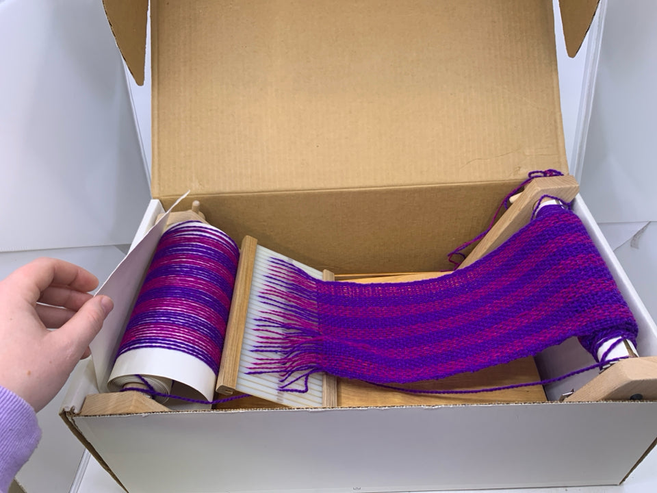 Vintage Harrisville Designs Easy Weaver Hardwood Weaving Loom In Box