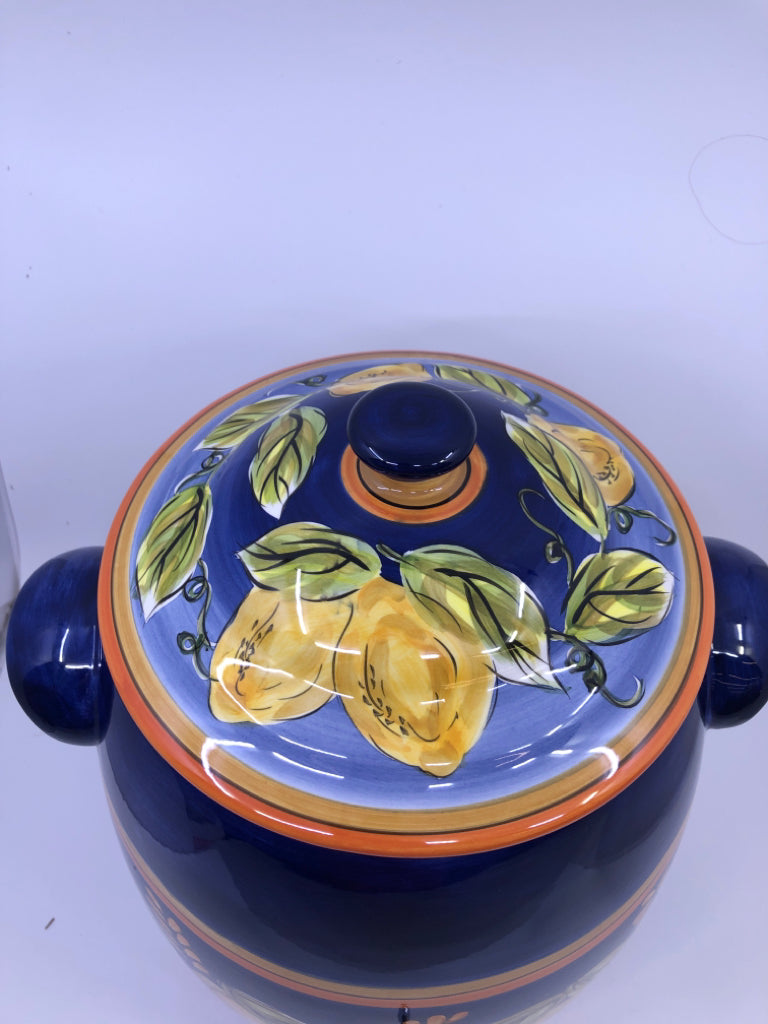 BLUE AND LEMON DRINK DISPENSER.