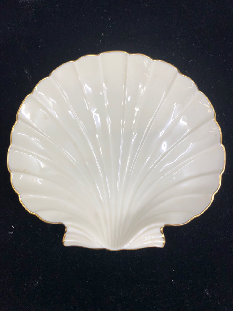 LENOX SEAHELL PLATE.