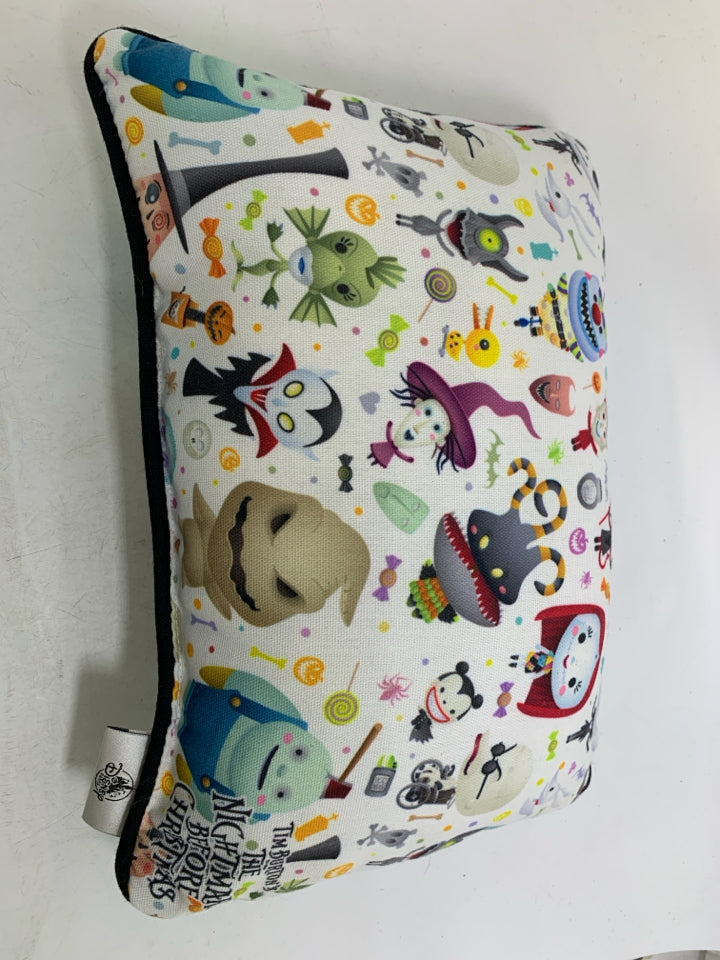 ALL THE CHARACTERS FROM NIGHTMARE BEFORE CHRISTMAS PILLOW.