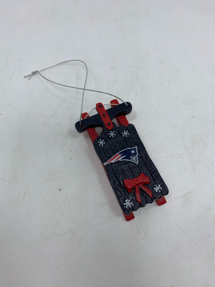 PATRIOTS SLEIGH ORNAMENT.