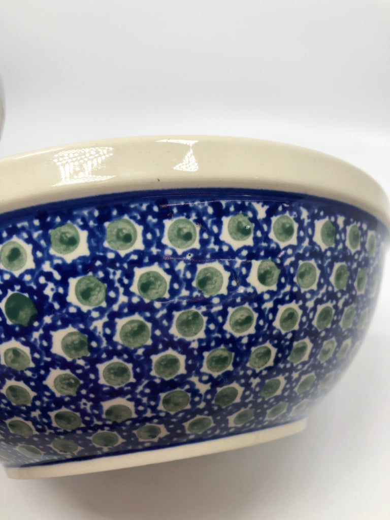BLUE/GREEN POLISH POTTERY SERVING BOWL.