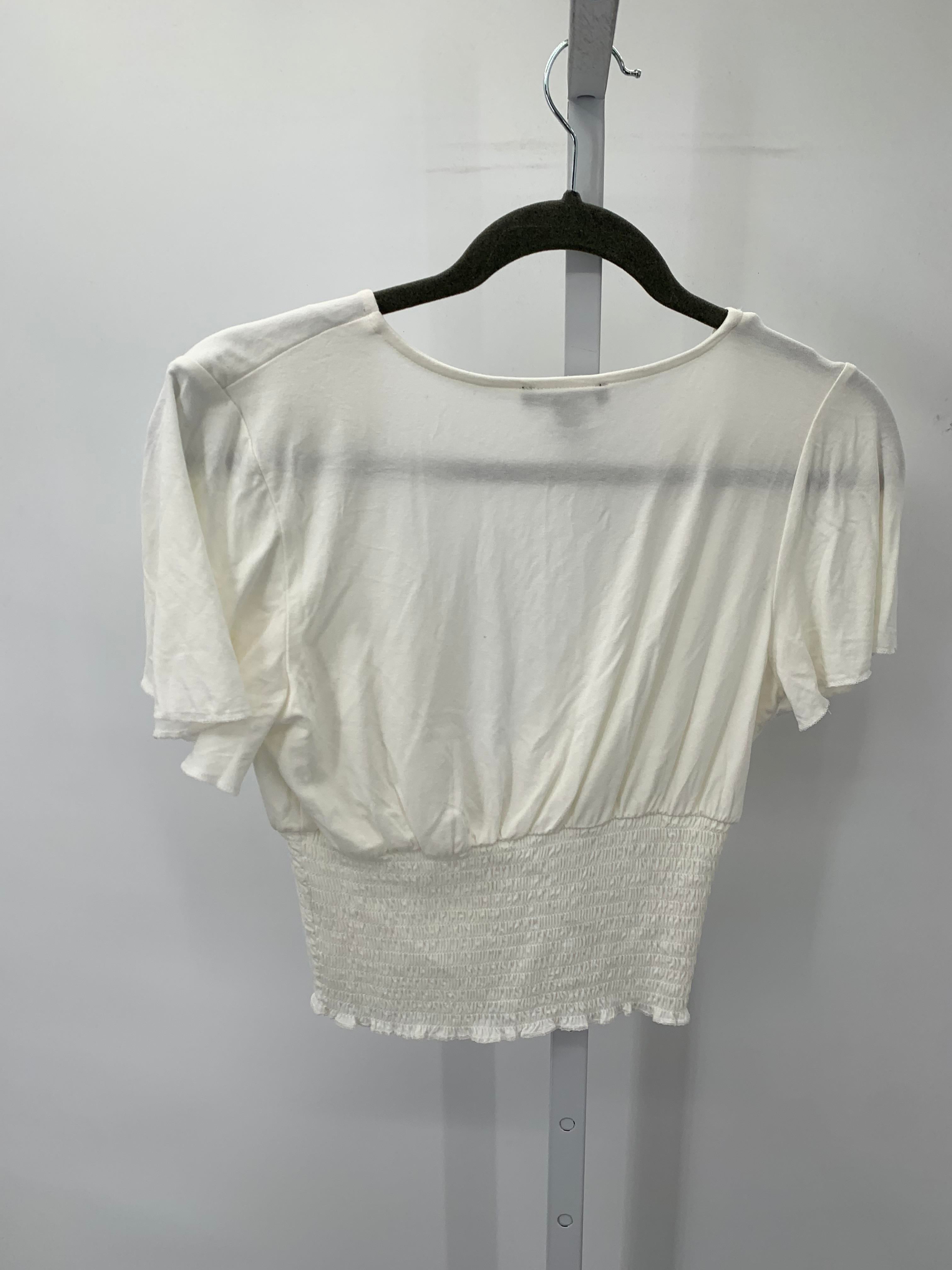 Forever 21 Size Small Juniors Short Sleeve Shirt