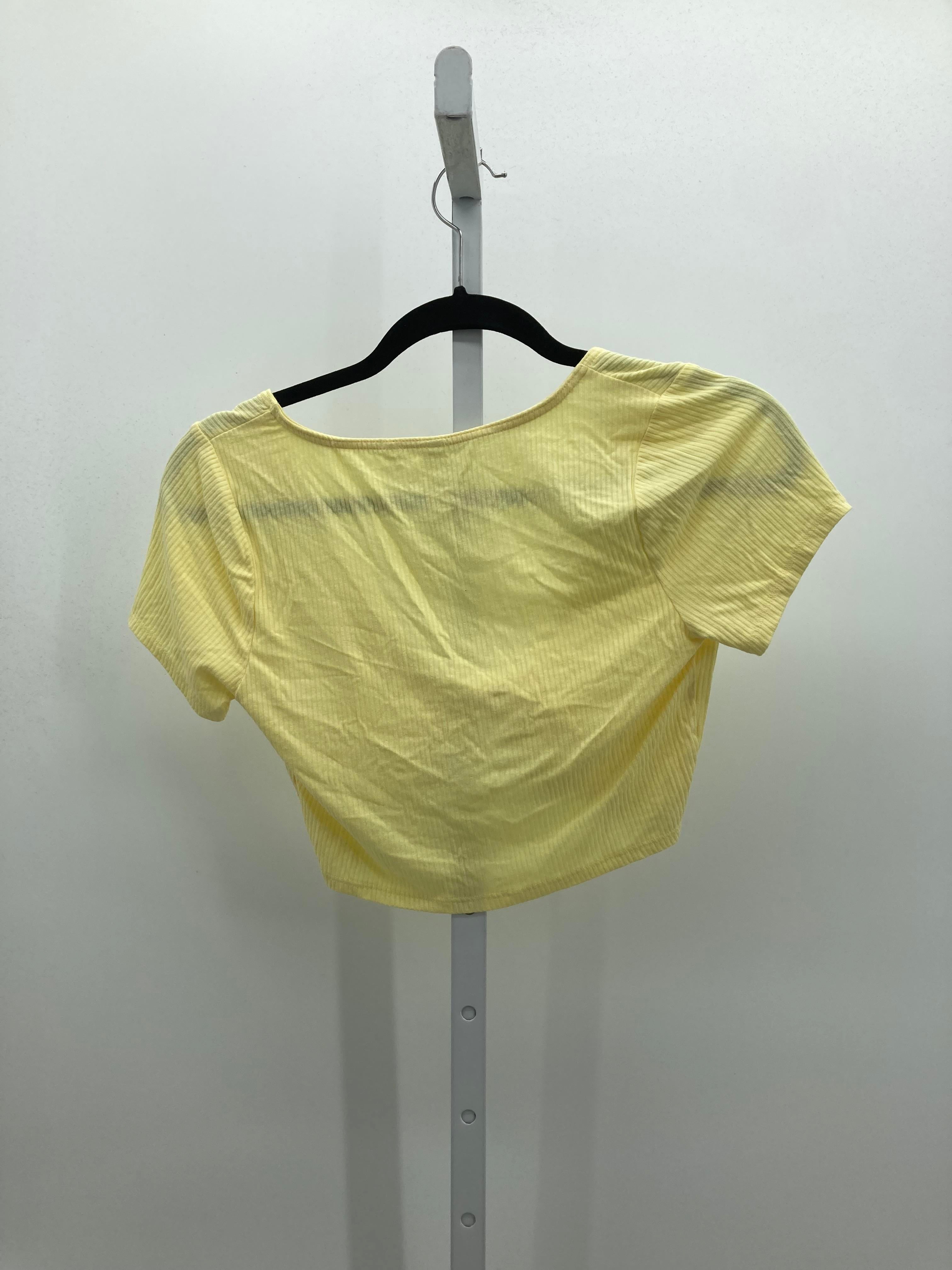 LA Hearts Size Small Juniors Short Sleeve Shirt
