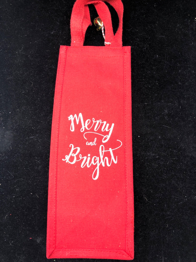 NWT MERRY AND BRIGHT WINE BAG.