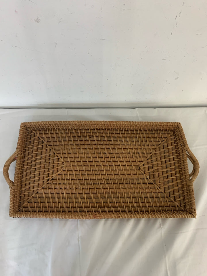 LONG DARK TIGHTLY WOVEN TRAY.