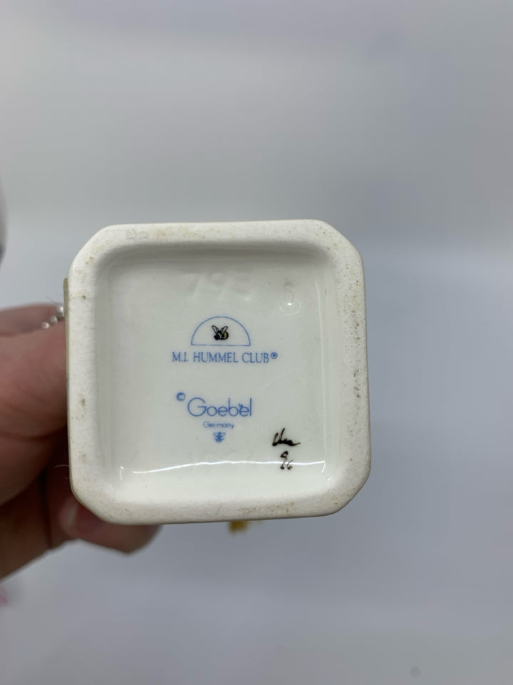 VTG FOREVER YOURS #793 HUMMEL CLUB EDITION.